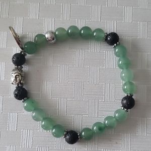 Green adventurine bracelet with lava beads